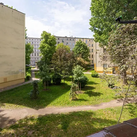 Apartament - Salon, Sypialnia Oraz Andresola Z Lozkiem - Blisko Stare Miasto - By Renters דירה ורוצלב