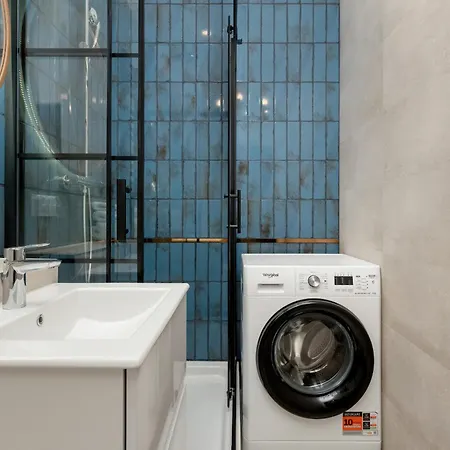 Apartament - Salon, Sypialnia Oraz Andresola Z Lozkiem - Blisko Stare Miasto - By Renters Apartment *
